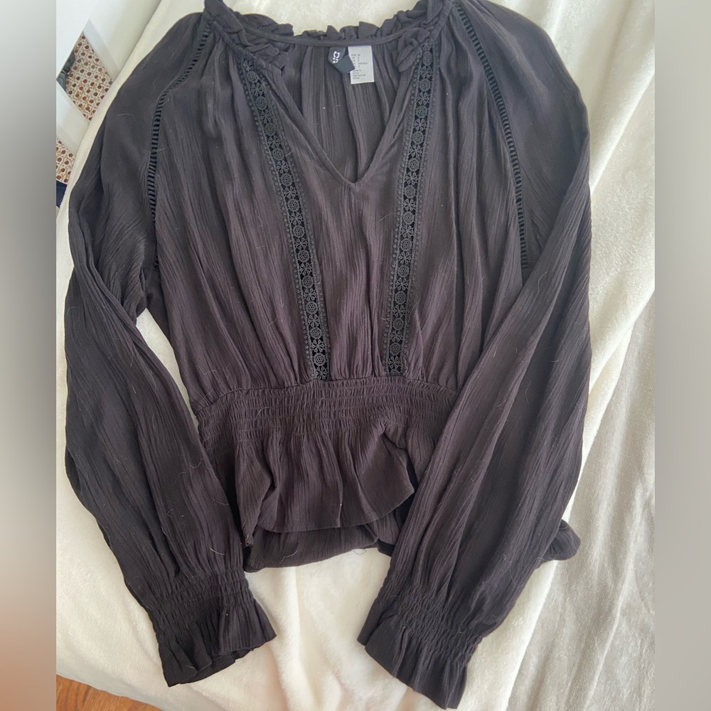 DIVIDED by H&M black blouse